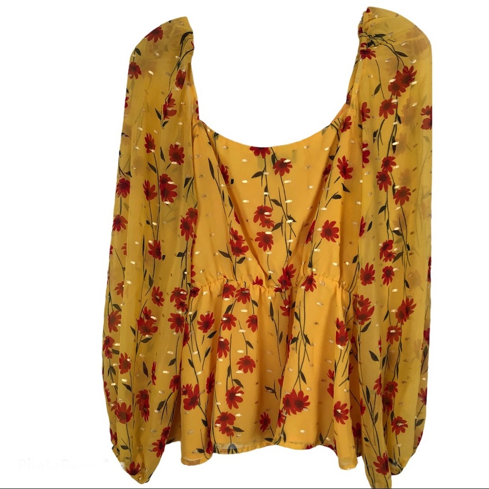 LULUS Raelyn Peplum Floral Blouse Size L - Picture 10 of 12